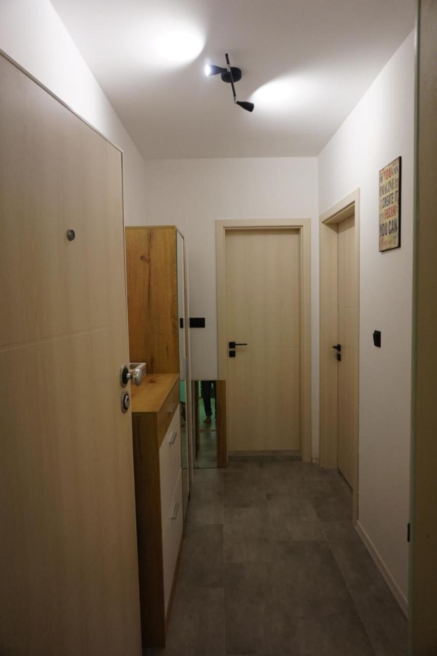 Bright, Comfortable And Cozy Apartment Burgas Bagian luar foto