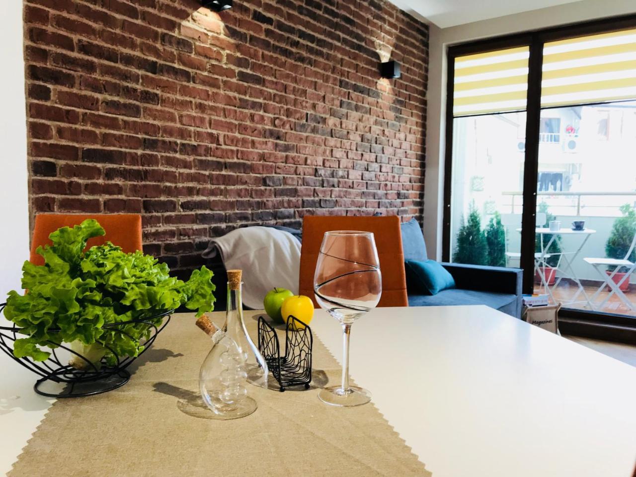 Bright, Comfortable And Cozy Apartment Burgas Bagian luar foto