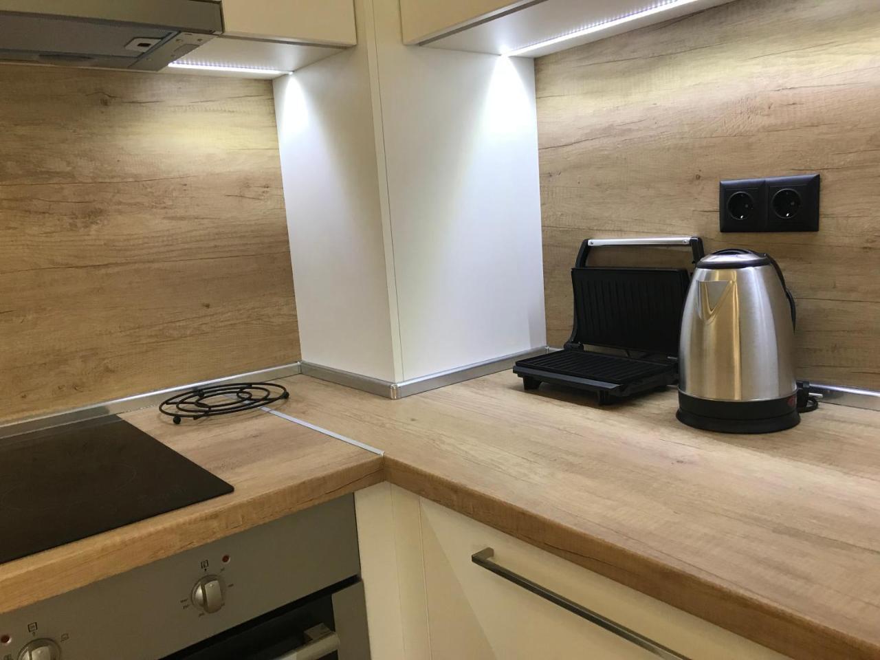 Bright, Comfortable And Cozy Apartment Burgas Bagian luar foto