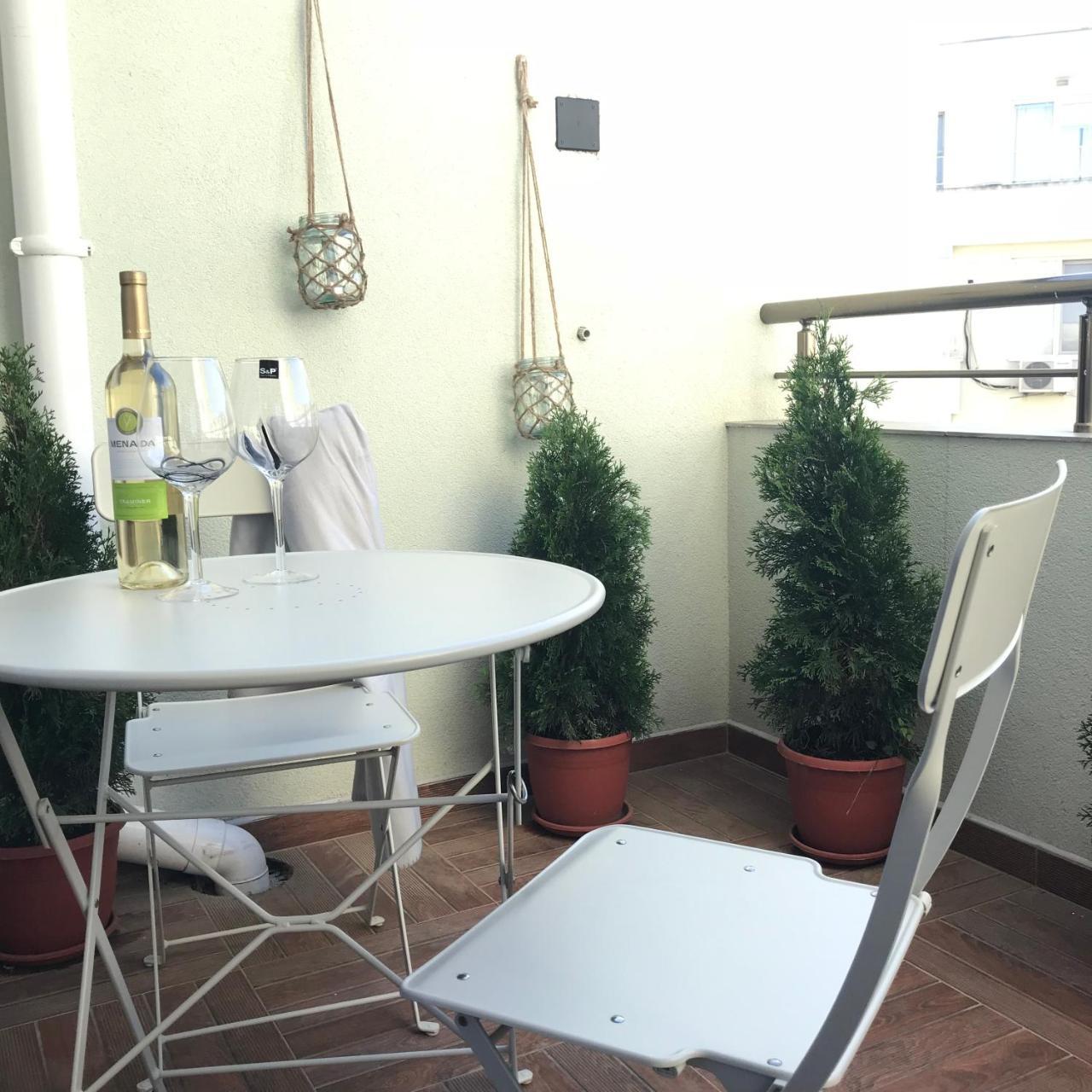 Bright, Comfortable And Cozy Apartment Burgas Bagian luar foto